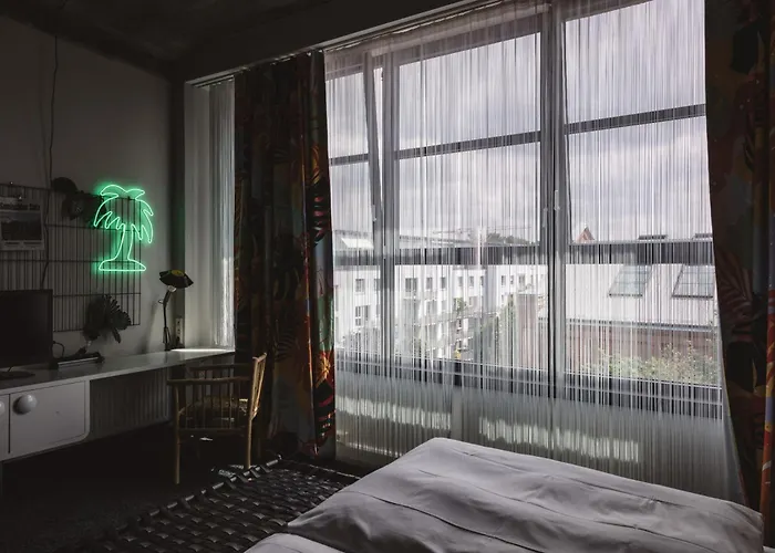 Hotel Superbude Altona 3*